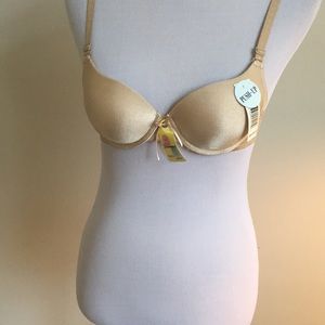 NWT Unique Brand Push-Up Bra